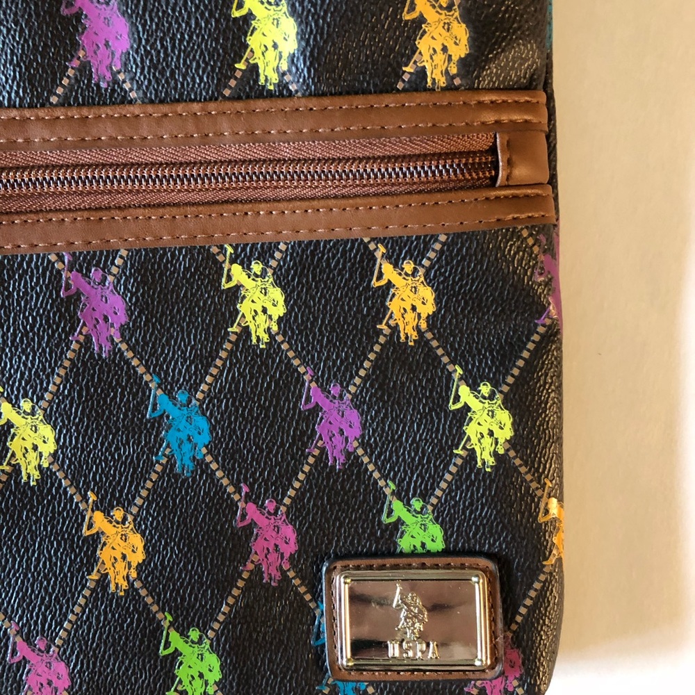 USPA POLO BAG WITH PRETTY COLORS POLO RIDERS